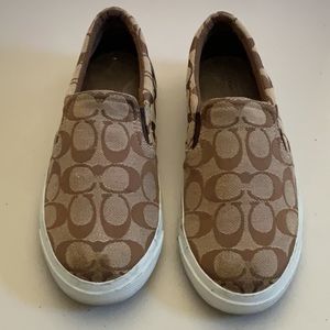 Coach canvas slipon brown logo loafer sneaker sz 8.5